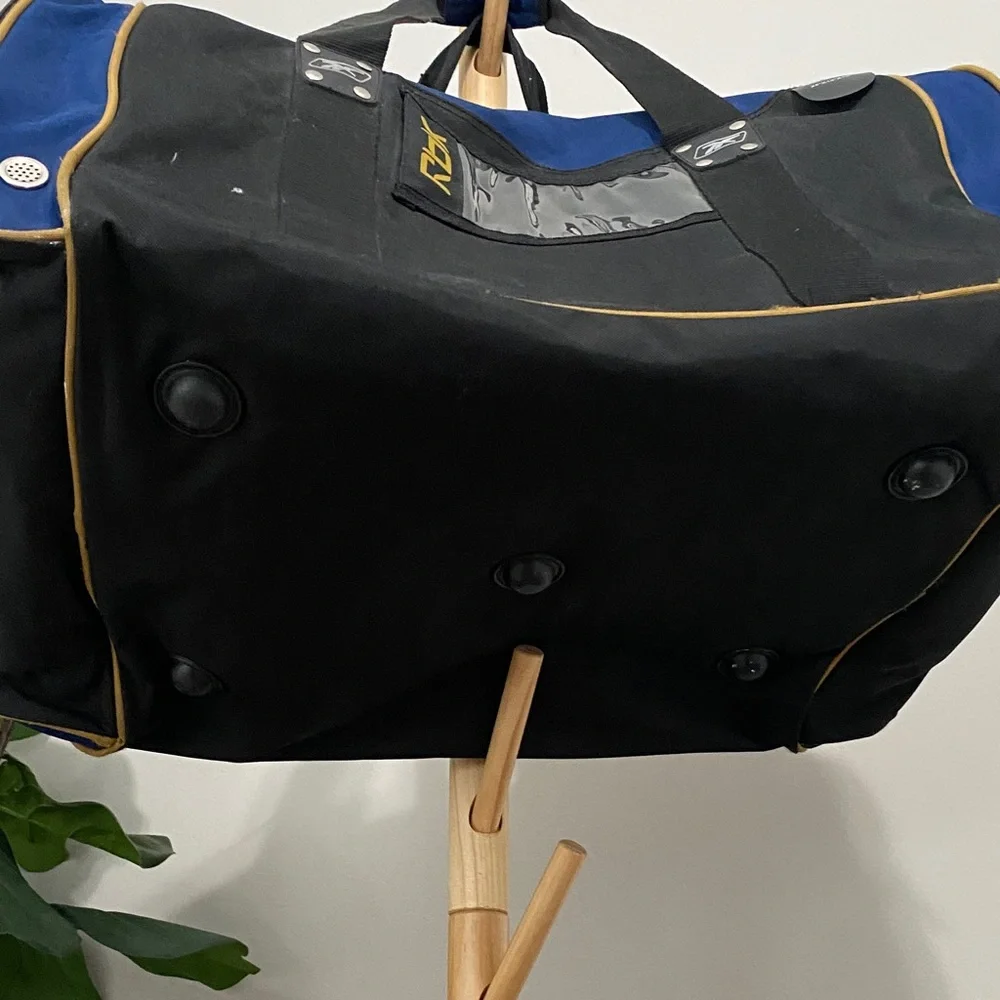 Vintage Florida Panthers Reebok Black and Blue Duffel Bag